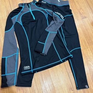 Cabela's Black and Blue Baselayer top and bottoms size small